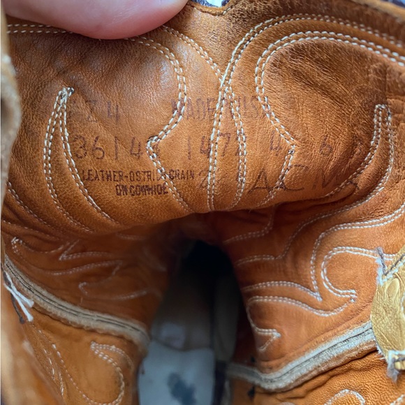 Vintage ACME Ostrich Grain Tan Leather Cowboy Boots, Size 6 - Picture 6 of 8